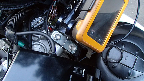 割れたブリッジ